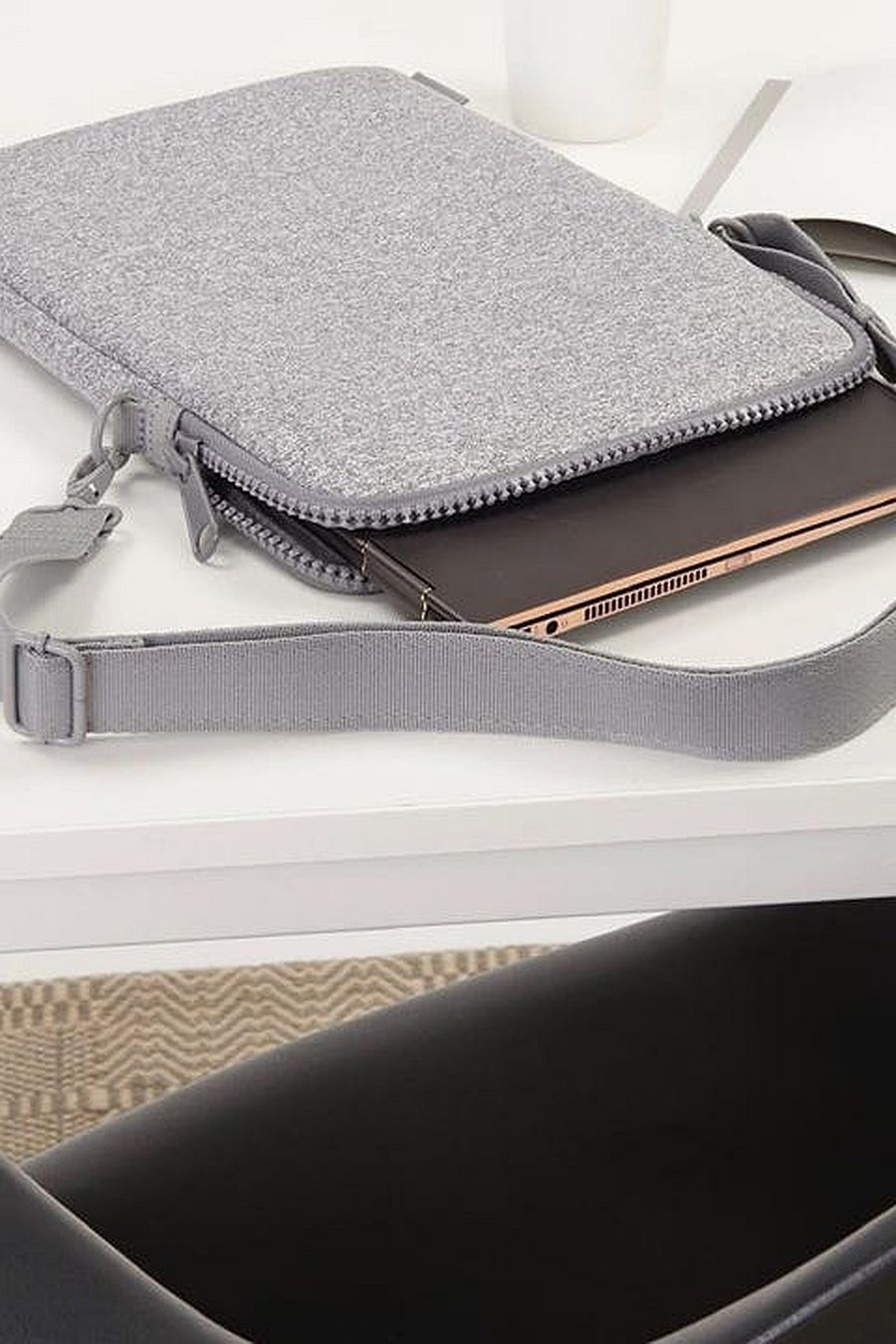 dagne dover laptop case